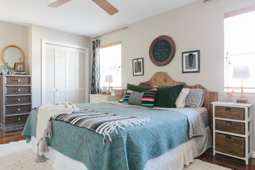 House Tour A Blogger's Easy Going Homemade House Apartment Therapy